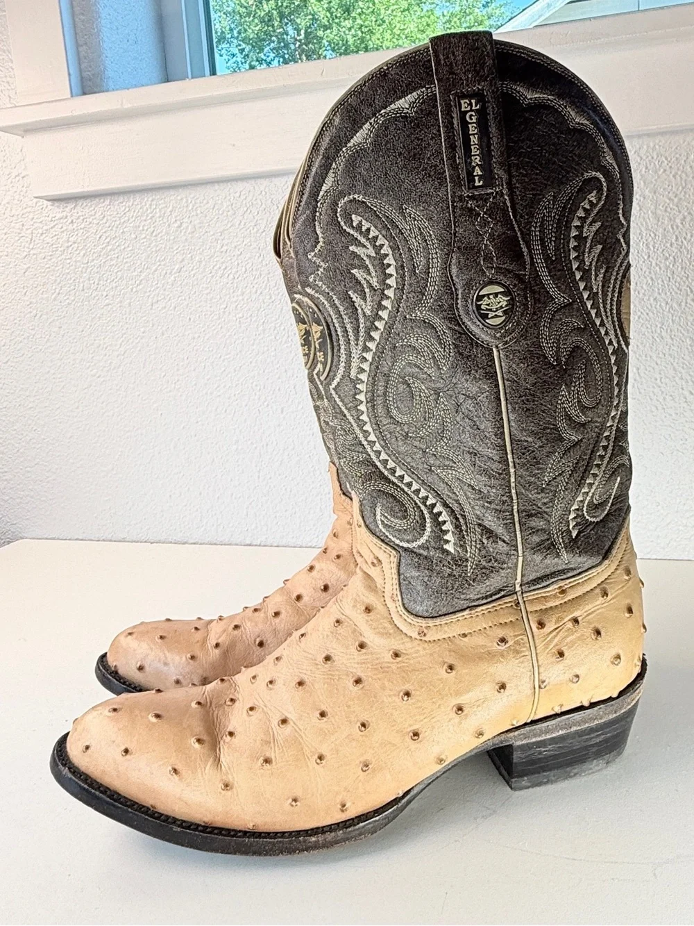 El General Ostrich Print Western Cowboy Boots Size 8 Tan Leather Embroidered